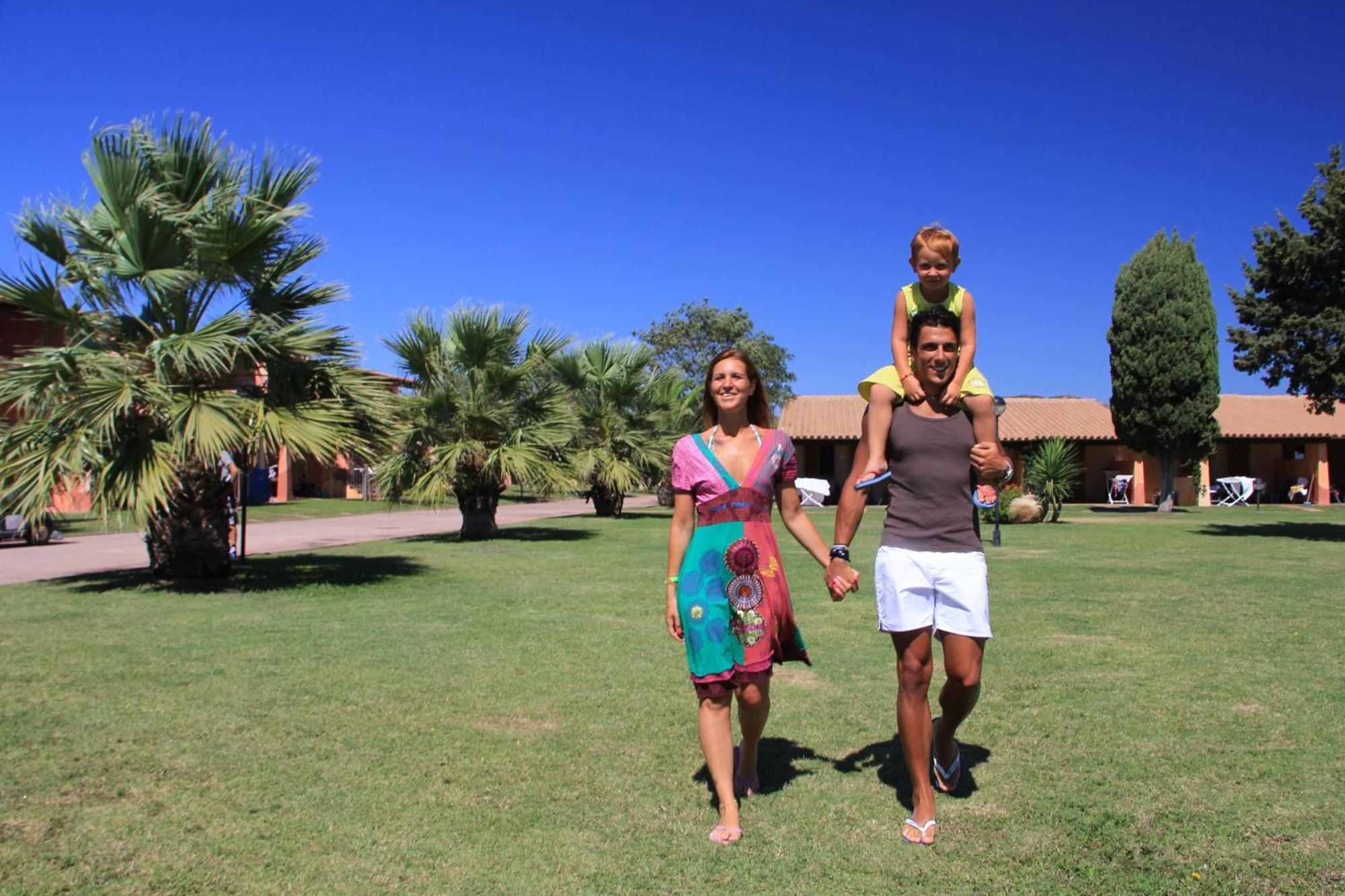 Rey Beach Club Monte Nai Luaran gambar
