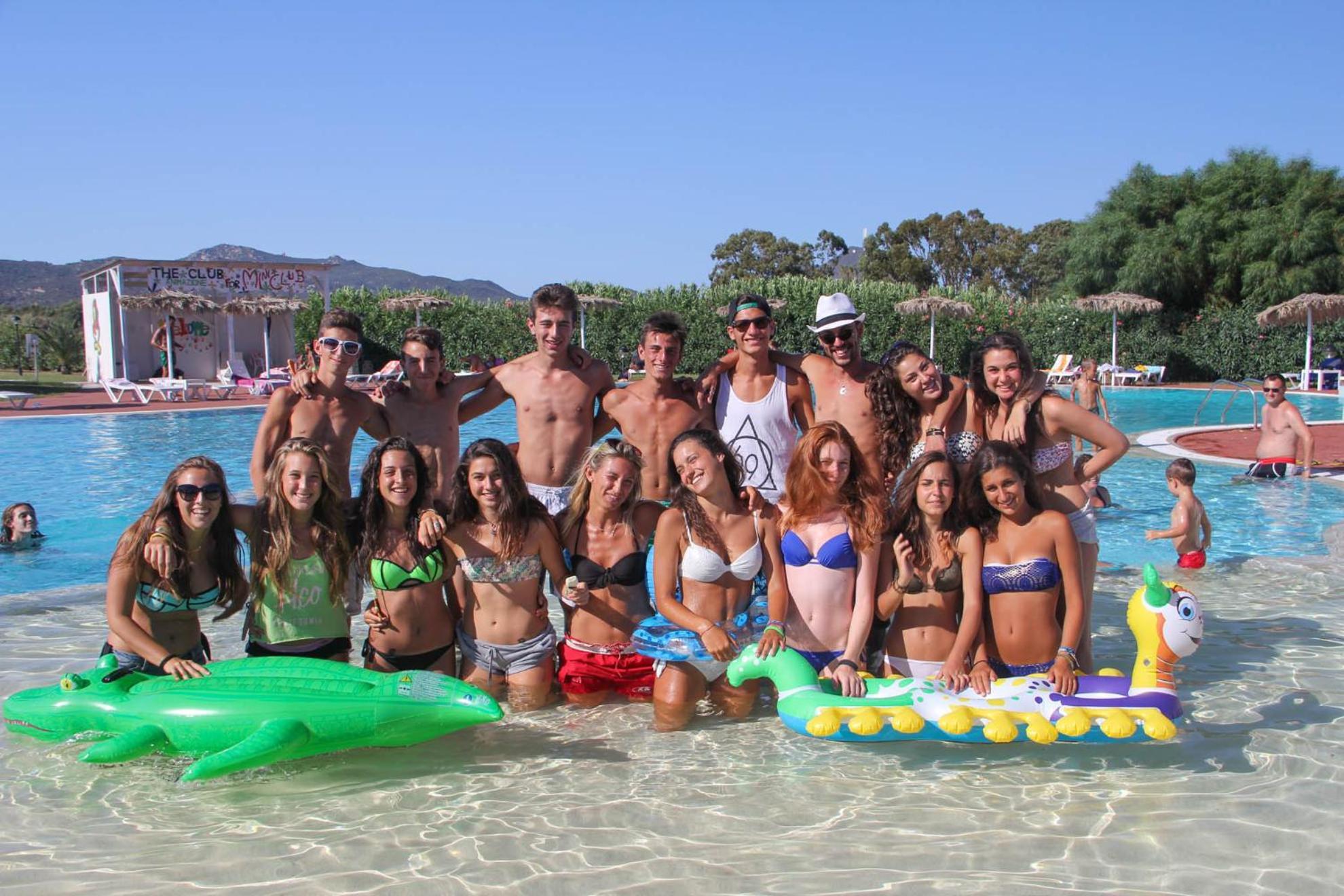 Rey Beach Club Monte Nai Luaran gambar