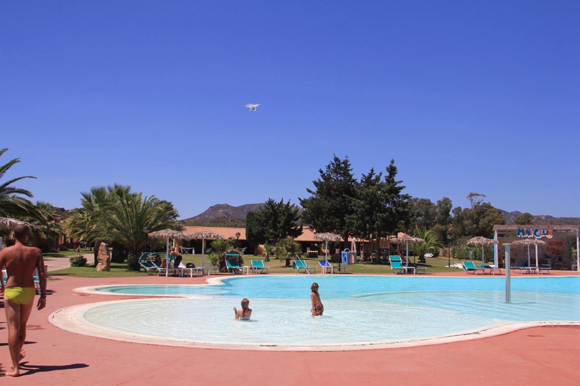 Rey Beach Club Monte Nai Luaran gambar